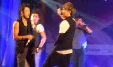 女生爆料男团视频播放,男团视频播放背后的惊人真相