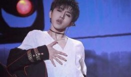 娱乐圈新小花的爆料,揭秘明星背后的真实故事