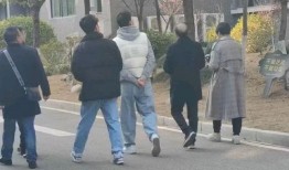 网红吃瓜 热门事件,揭秘热门事件背后的真相与争议