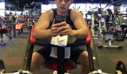 最近肌肉男爆料视频播放,揭秘健身圈幕后真相
