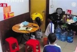 爆料家暴小女孩视频播放,家暴小女孩视频引发社会关注